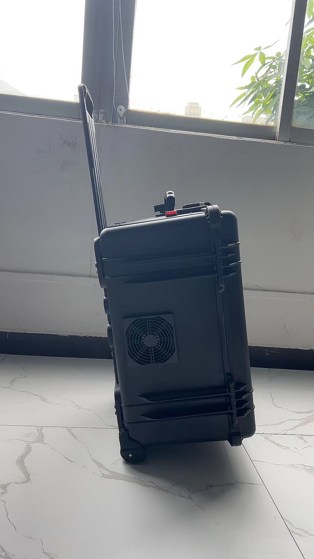 阿图什手拉箱型移动通信干扰器